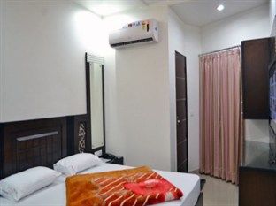 Park Land Hotel Haldwani Exterior photo